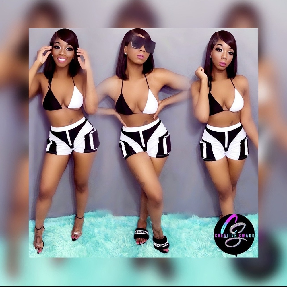 Black and white set